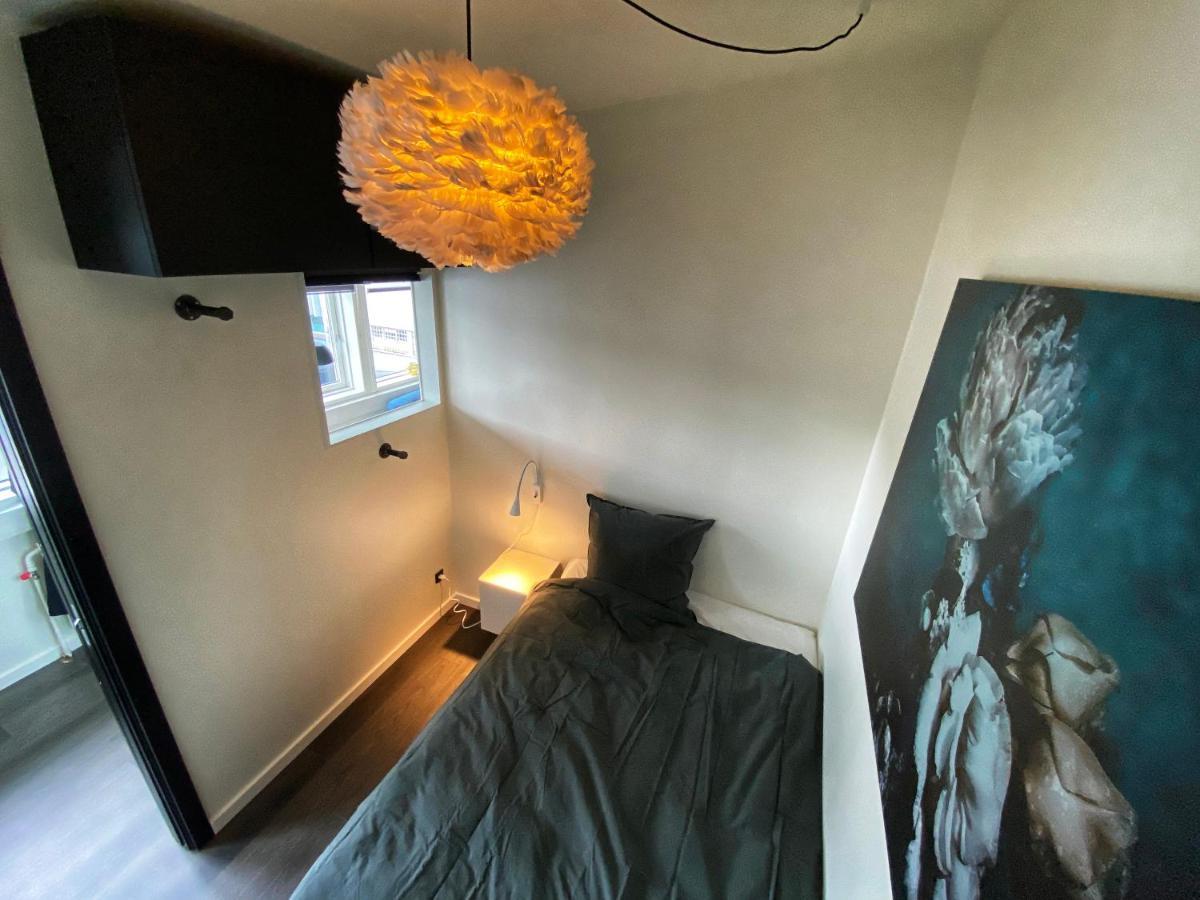 Broncks Apartment 2 - Modern 2-Bedroom In The Heart Of توئِسهون المظهر الخارجي الصورة